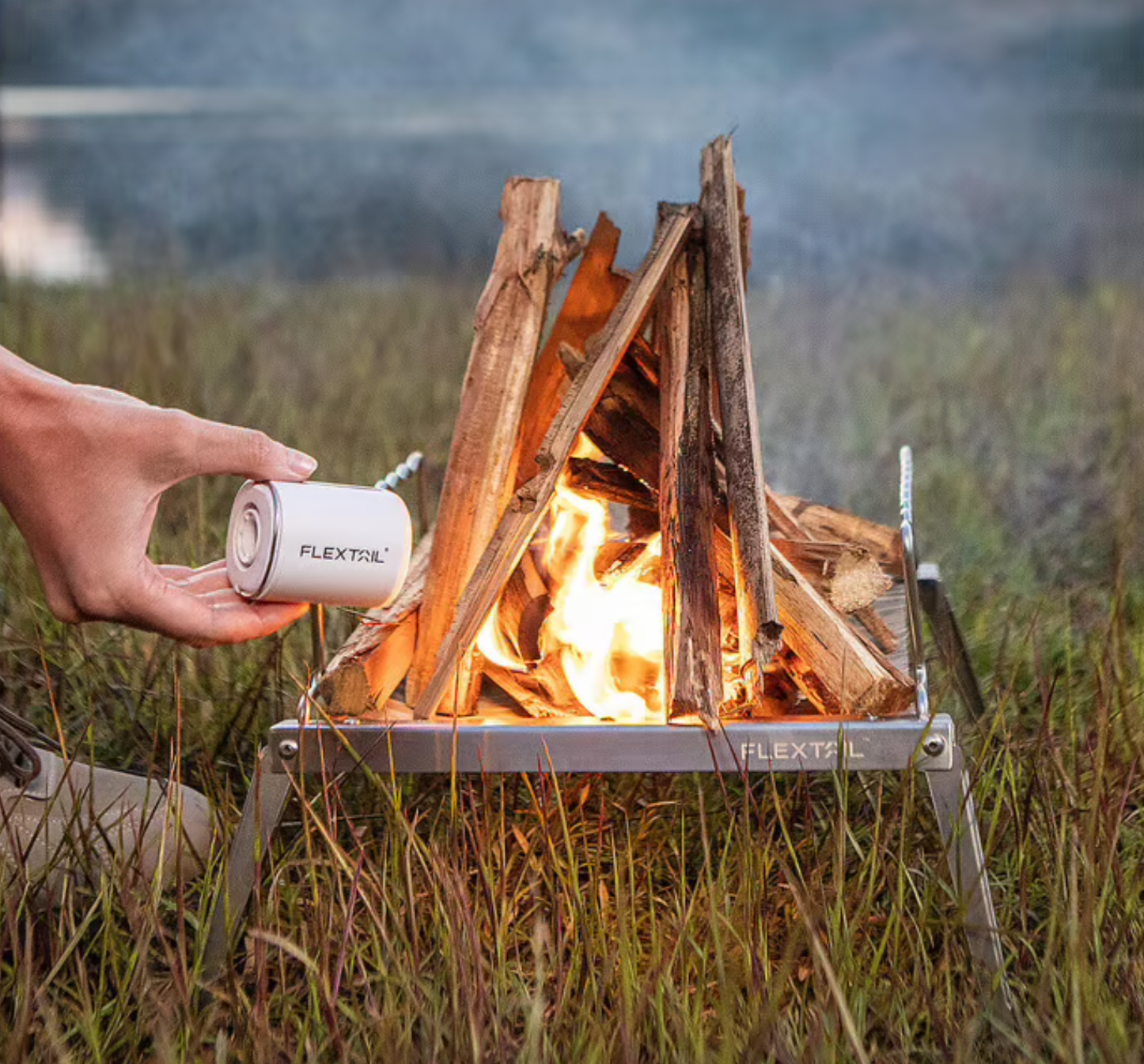 The Ultimate 3-in-1 Outdoor Tiny Pump and Camping Lamp